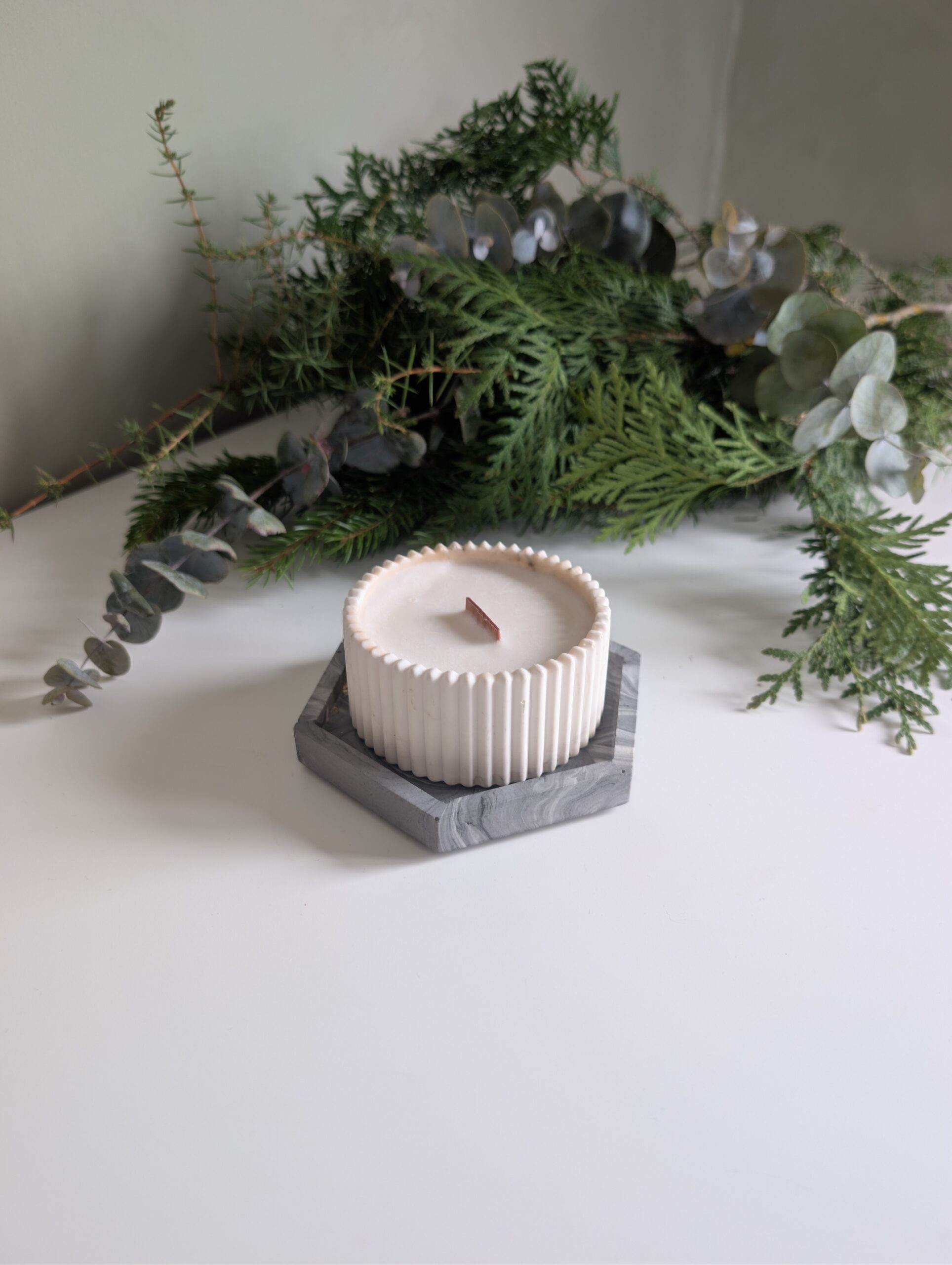 Jõulukomplekt- sojavahast küünal+alus