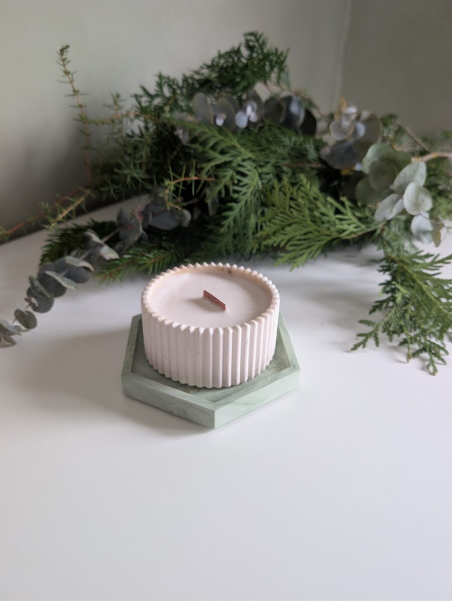 Jõulukomplekt- sojavahast küünal+alus