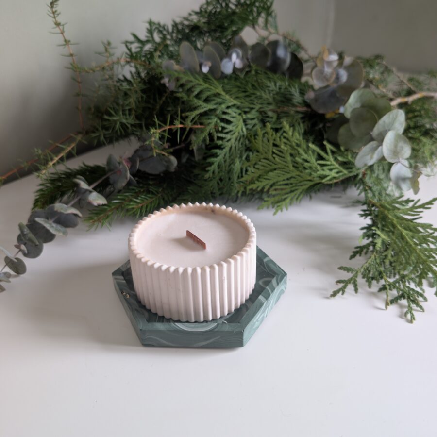 Jõulukomplekt- sojavahast küünal+alus