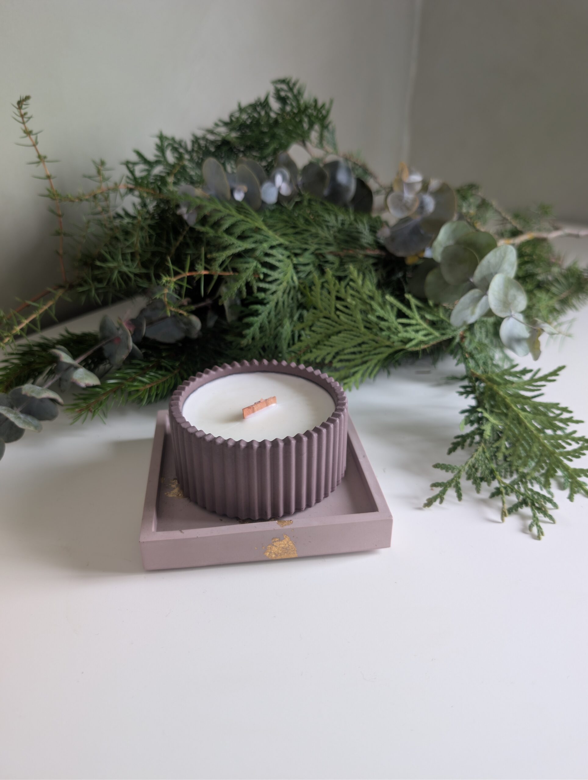 Jõulukomplekt- sojavahast küünal+alus